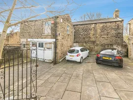 11a Combs Road, Dewsbury photo