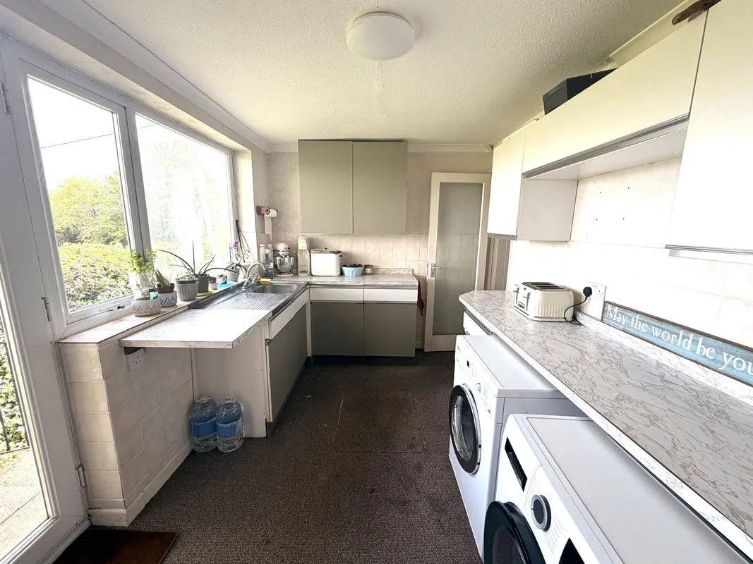 Candys Lane, Corfe Mullen, Wimborne, BH21
