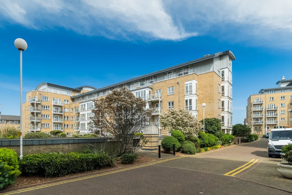 St. Davids Square, London, E14