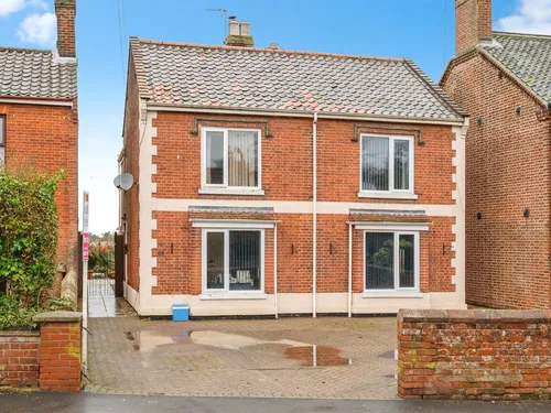Mundesley Road, North Walshamphoto