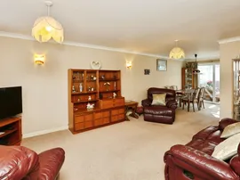 Howard Close, Lee-On-The-Solent thumb 3