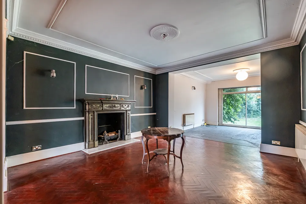 Brondesbury Park, LONDON, NW6