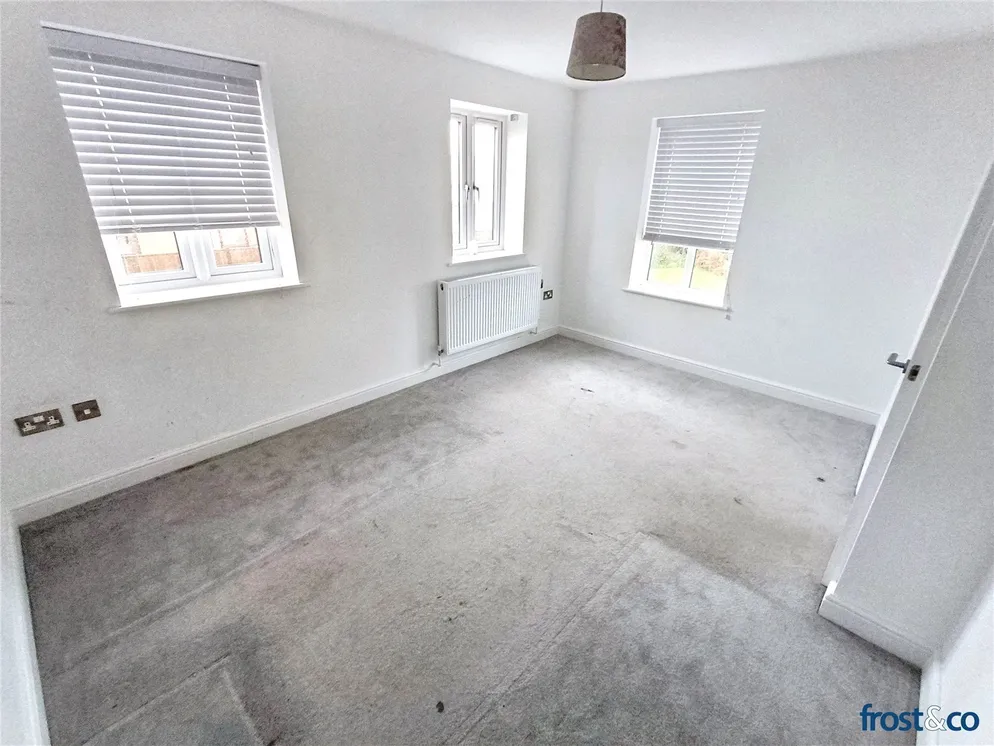 Property carousel item 12