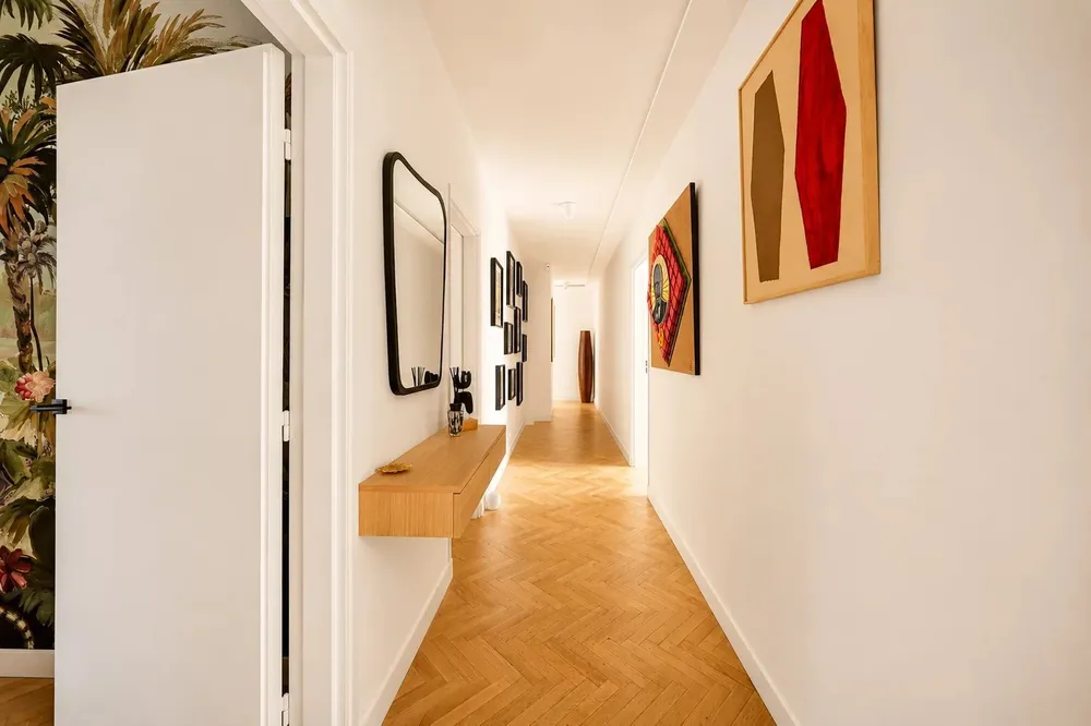 Neuilly-sur-Seine, 92200, France