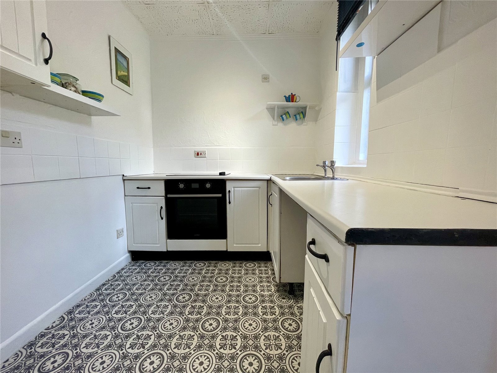 Durley Gardens, Bournemouth, Dorset, BH2 Image 6