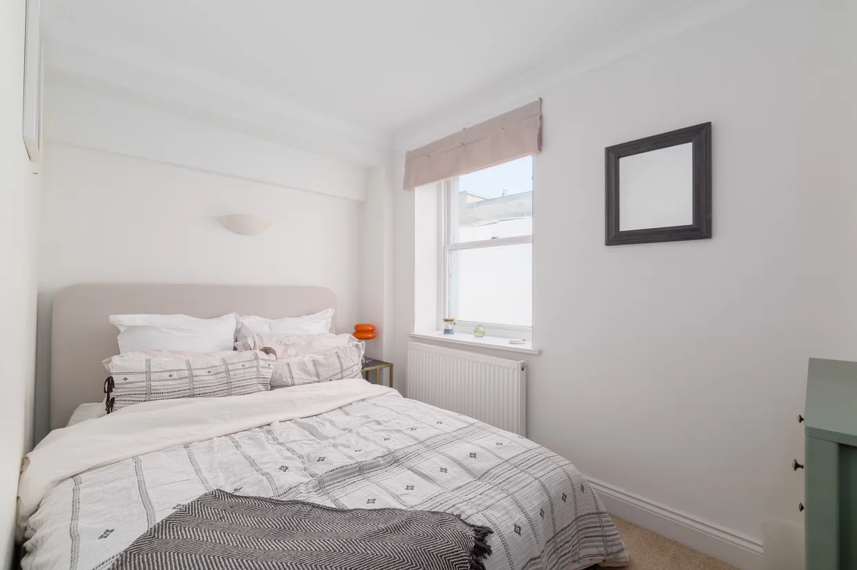 Davey Close, London, N7 photo 20
