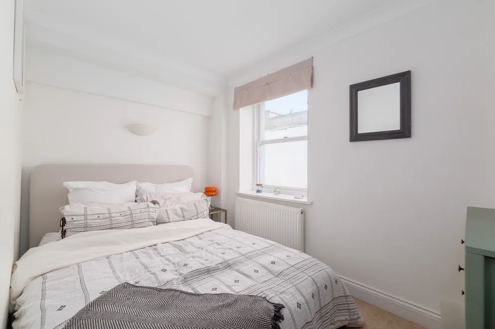Davey Close, London, N7 photo 20