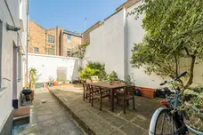 Davey Close, London, N7 photo 14