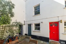 Davey Close, London, N7 photo 17