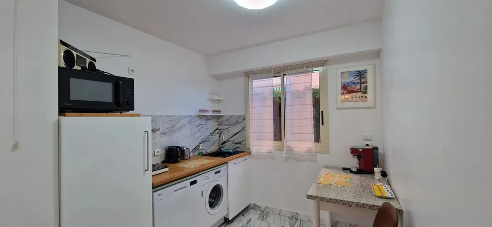 Roquebrune-Cap-Martin (Carnolès), 06190, France