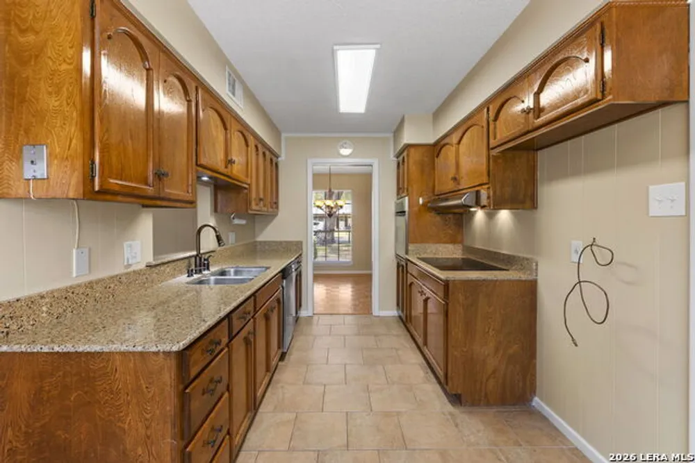 3211 LEYTE, San Antonio, TX 78217