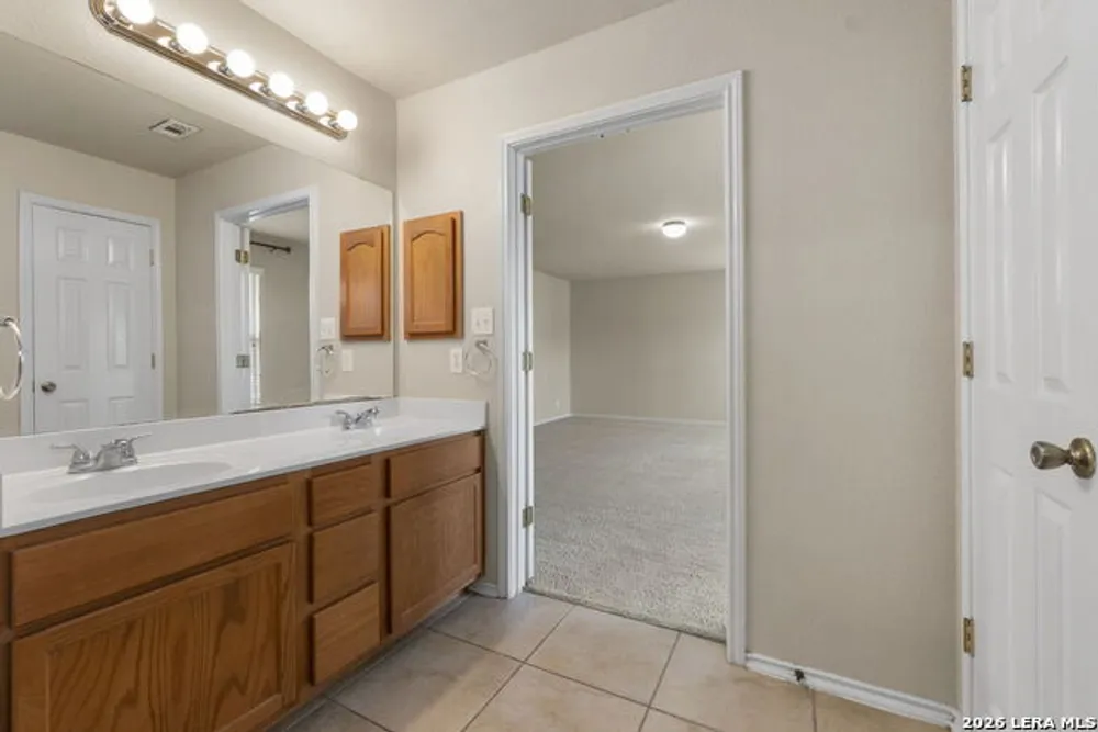105 Kipper Ave, Cibolo, TX 78108