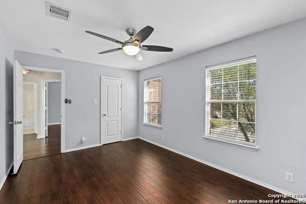 7611 Cedar Farm, San Antonio, TX 78239