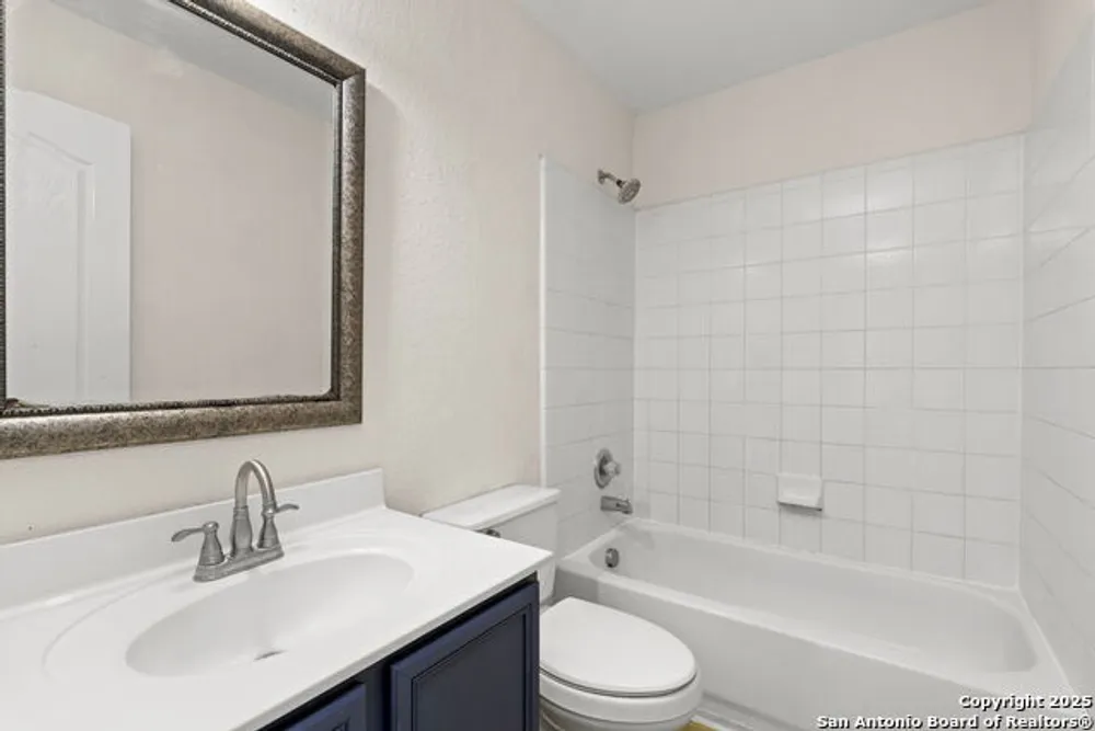 7611 Cedar Farm, San Antonio, TX 78239