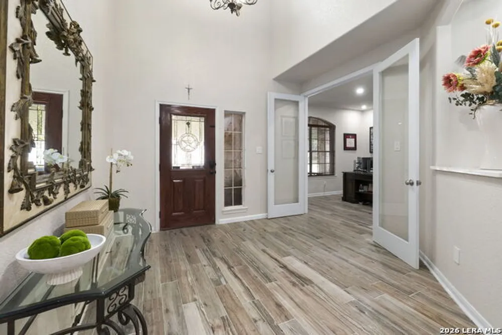 201 Kensington Dr, Cibolo, TX 78108