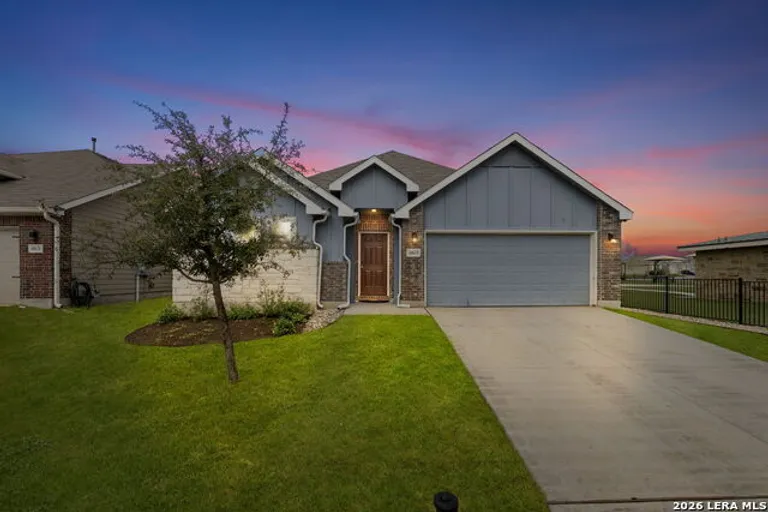 10635 Rosalina Loop, Converse, TX 78109