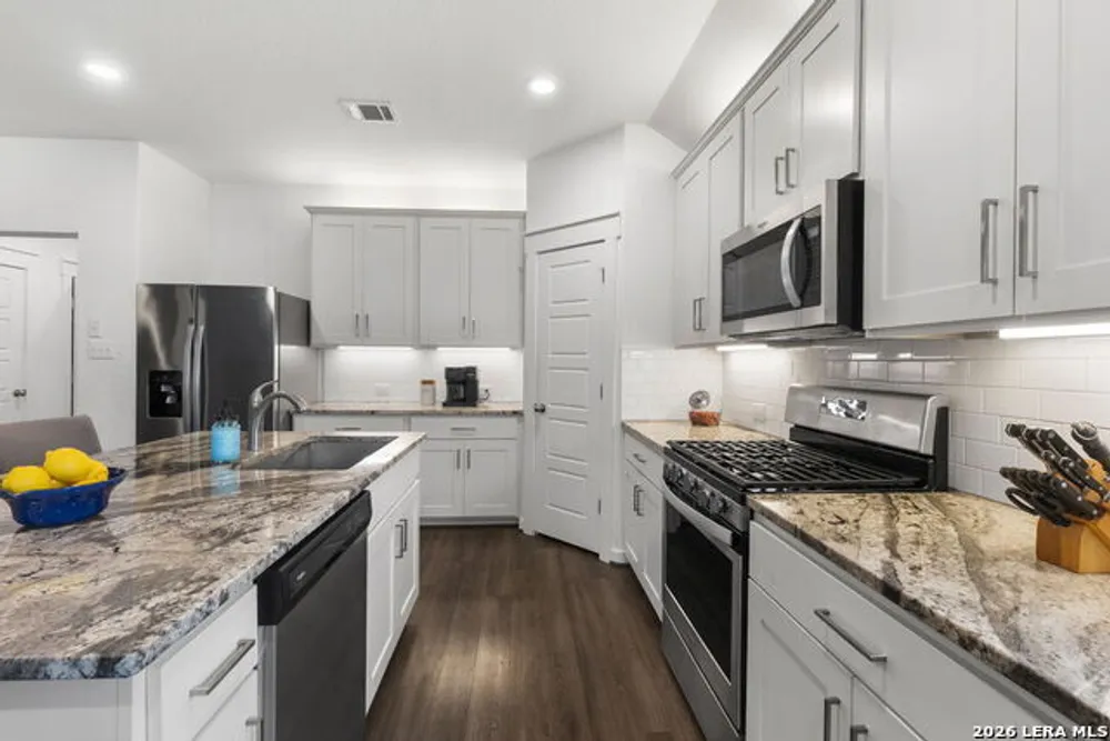 10635 Rosalina Loop, Converse, TX 78109