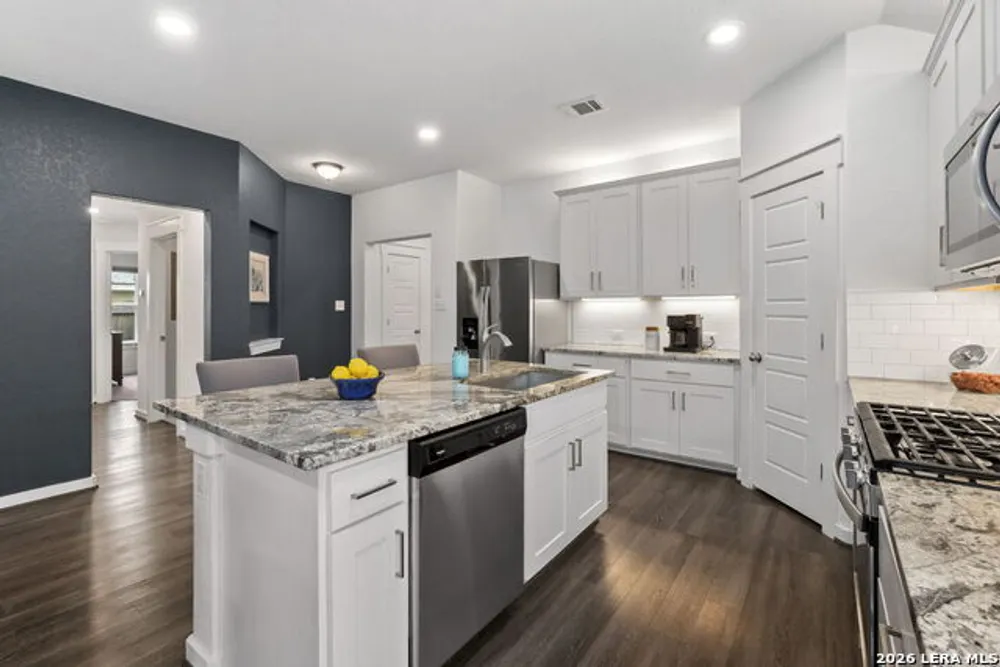 10635 Rosalina Loop, Converse, TX 78109