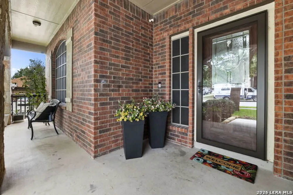 201 Kensington Dr, Cibolo, TX 78108