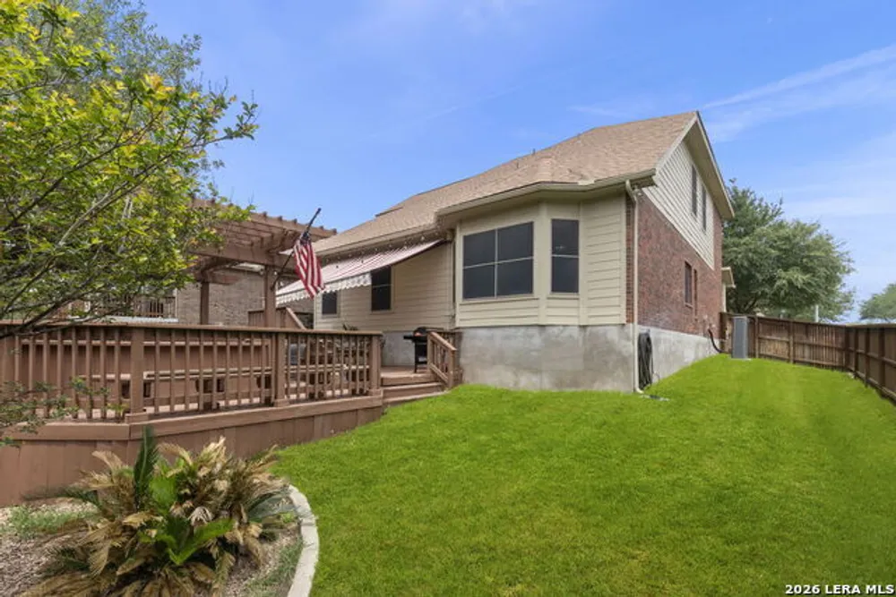 201 Kensington Dr, Cibolo, TX 78108