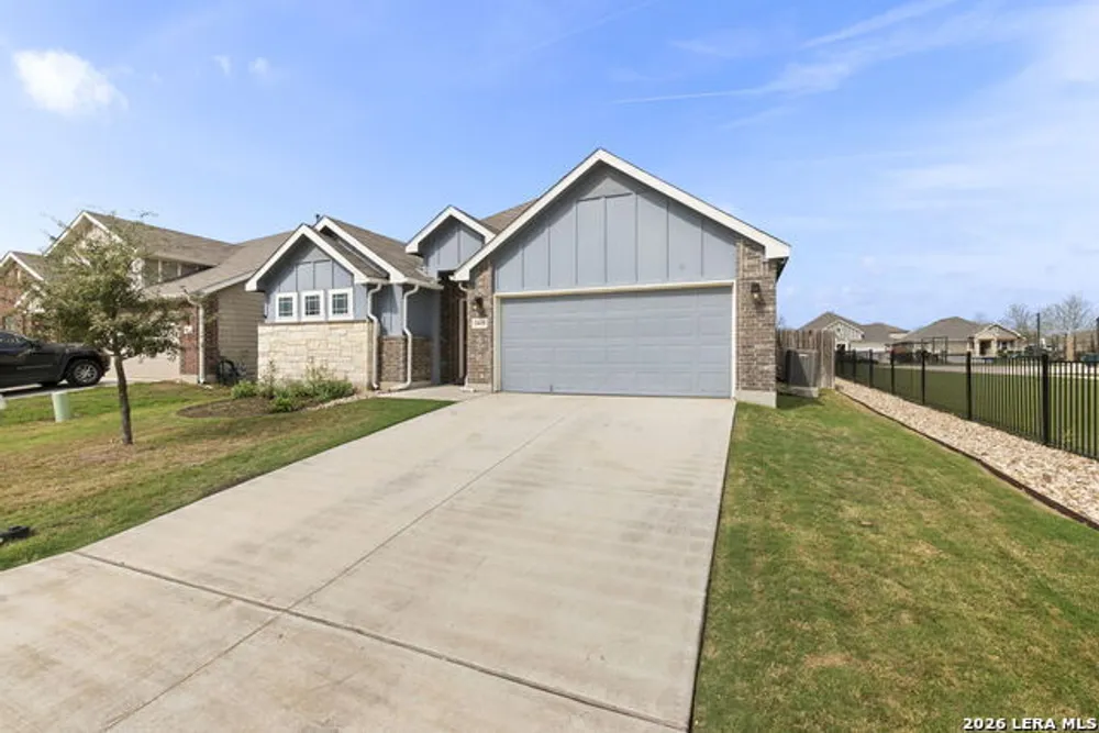 10635 Rosalina Loop, Converse, TX 78109