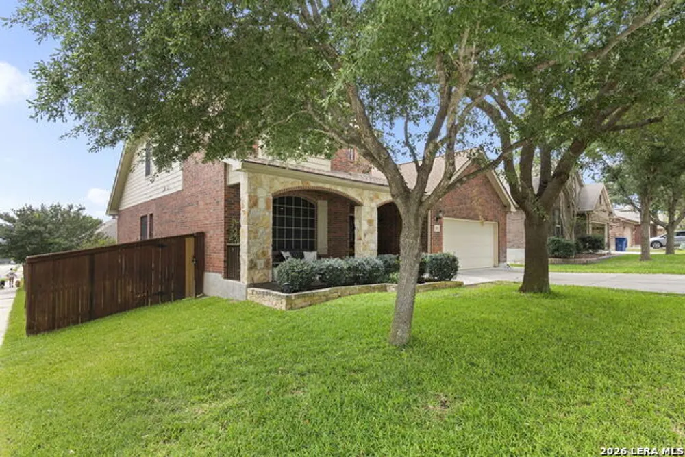 201 Kensington Dr, Cibolo, TX 78108