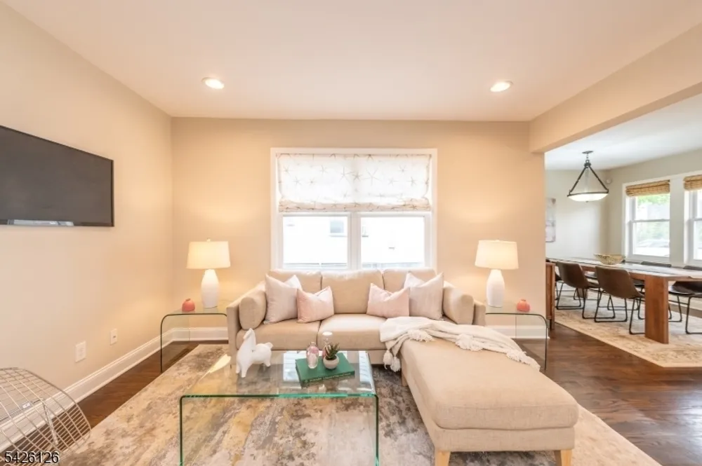 136 Union Ave, Maplewood, NJ 07040
