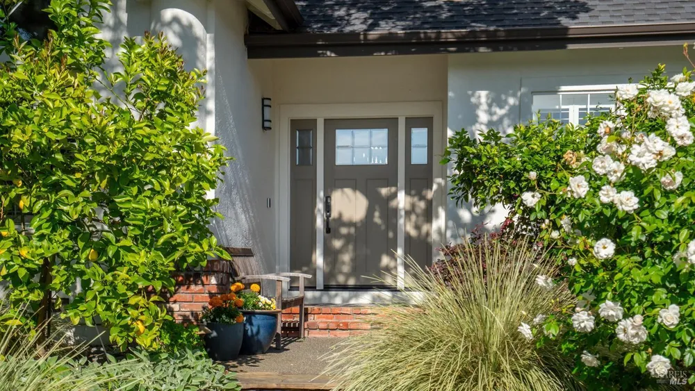 336 Jessie Ct, Windsor, CA 95492