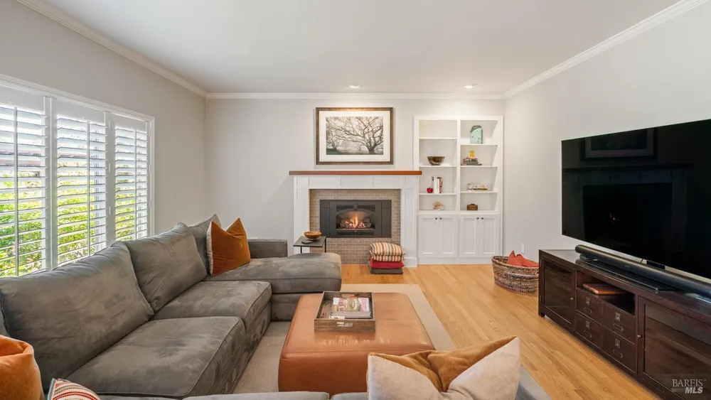 336 Jessie Ct, Windsor, CA 95492