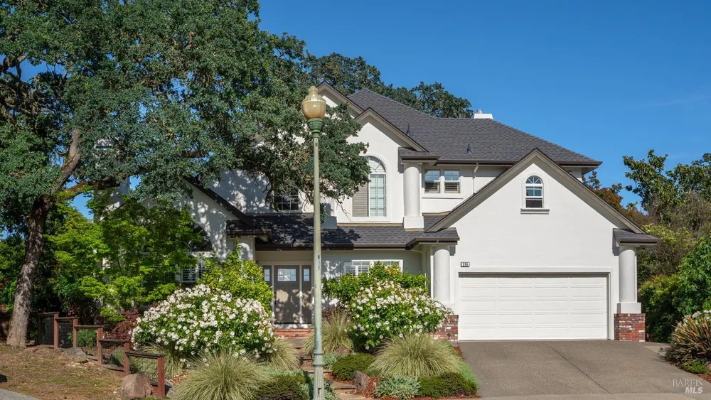 336 Jessie Ct, Windsor, CA 95492