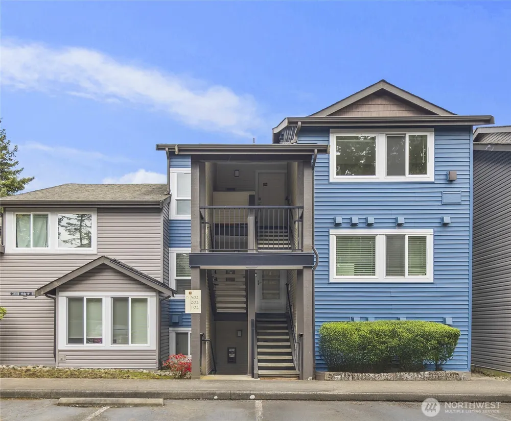 26209 116th Ave SE, Kent, WA 98030