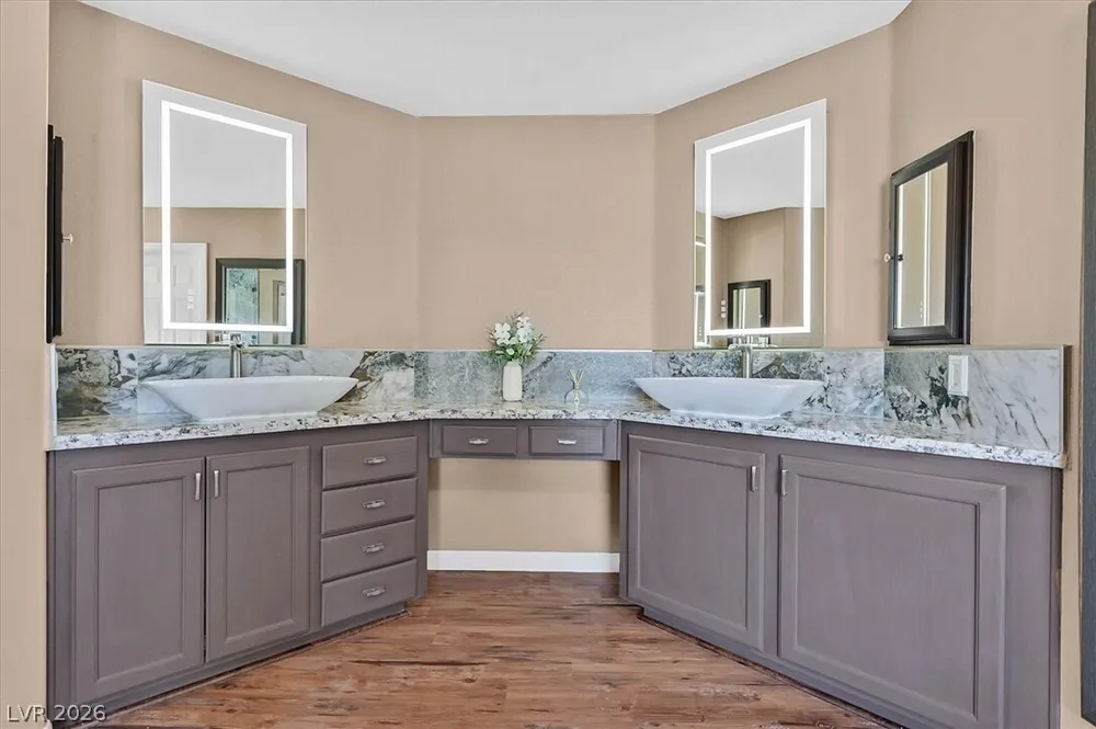 4200 Scott Peak Ct, Las Vegas, NV 89129