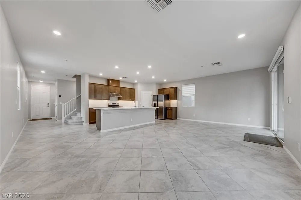 6944 Trevelez St, Las Vegas, NV 89149