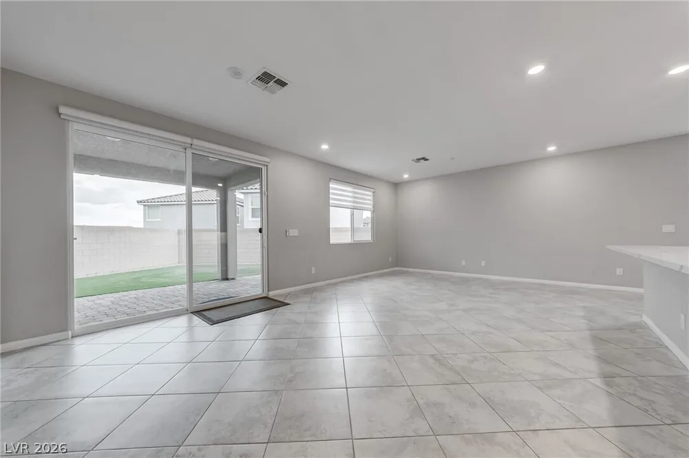6944 Trevelez St, Las Vegas, NV 89149