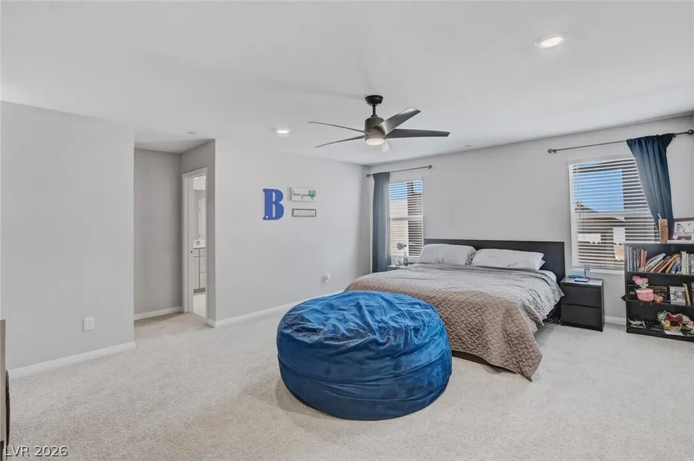 8494 Torozo Ave, Las Vegas, NV 89149