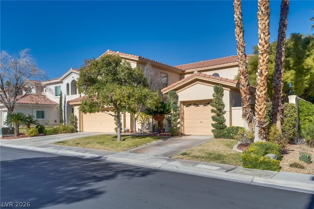 8416 Paseo Vista Dr, Las Vegas, NV 89128