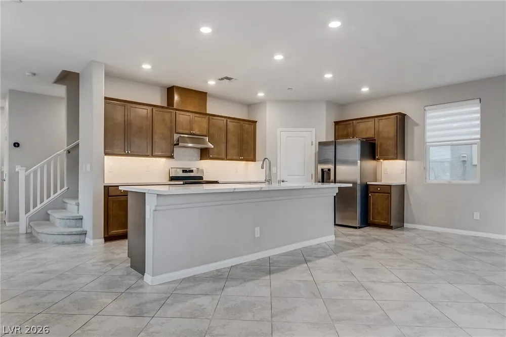 6944 Trevelez St, Las Vegas, NV 89149
