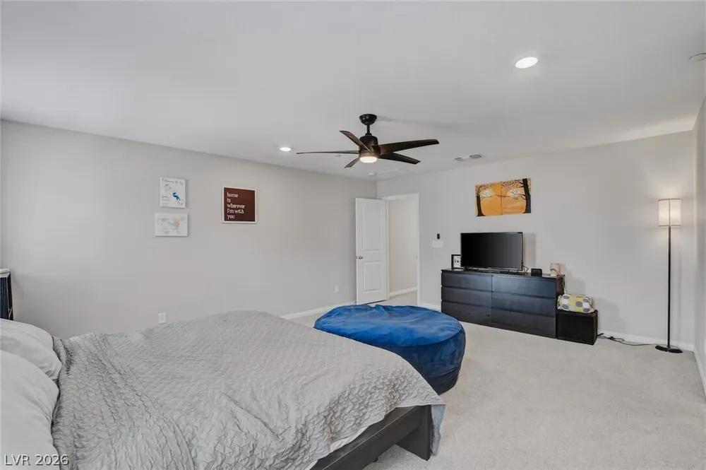 8494 Torozo Ave, Las Vegas, NV 89149