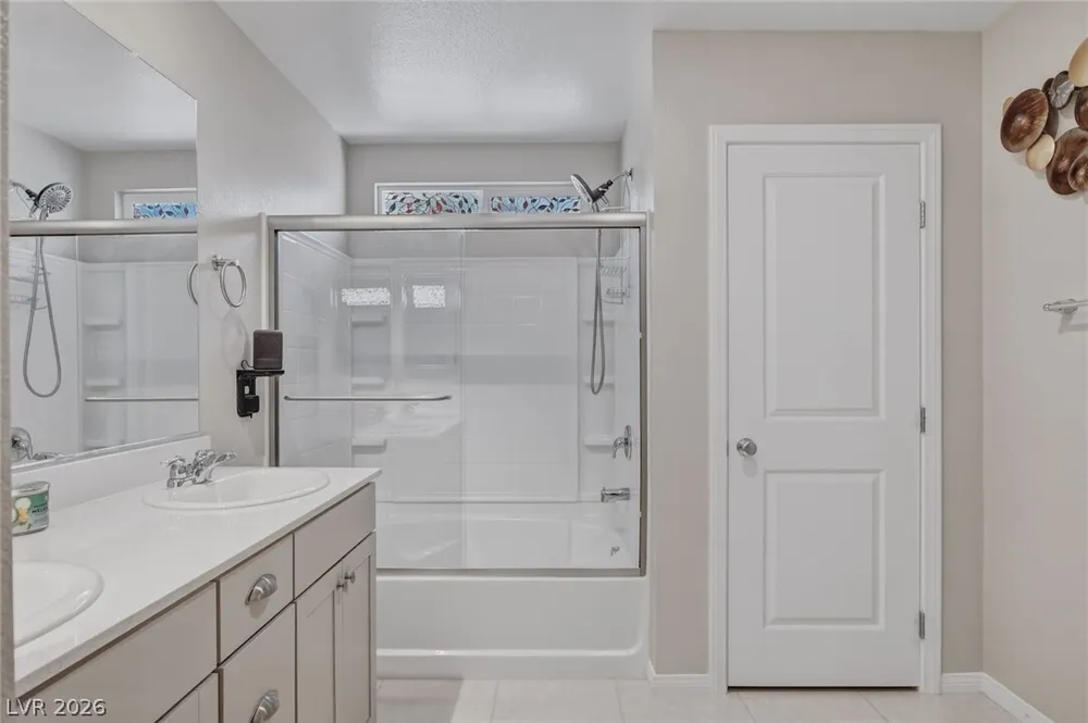 8494 Torozo Ave, Las Vegas, NV 89149