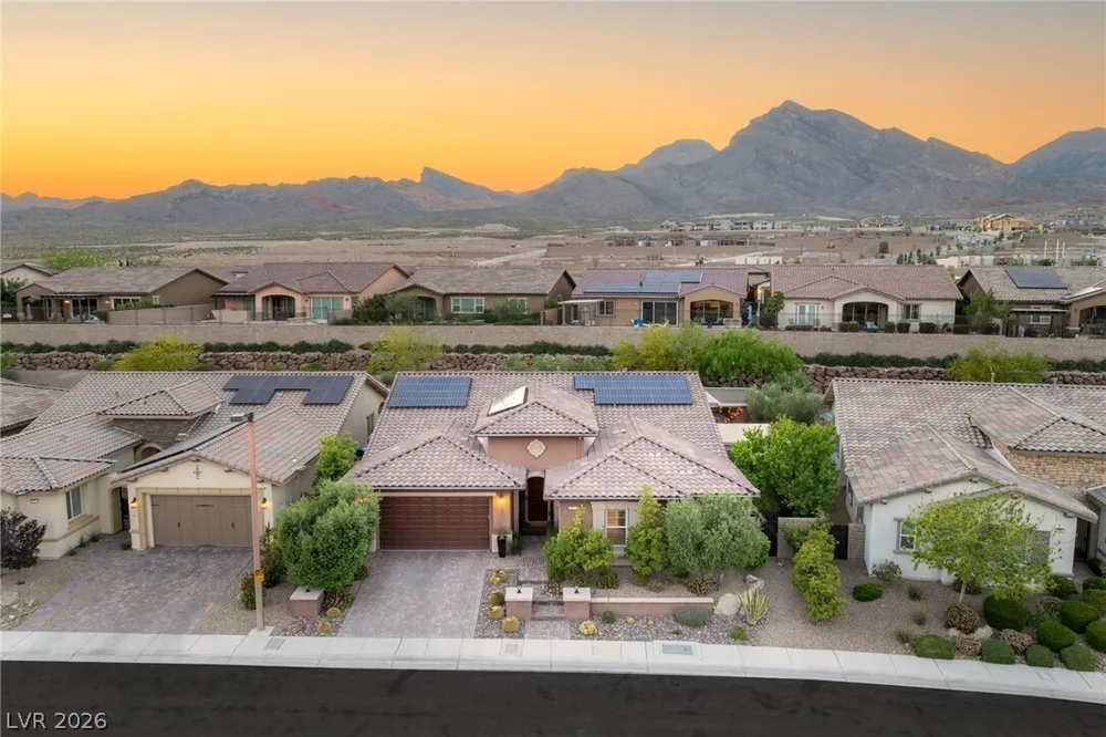 277 Lindura Ct, Las Vegas, NV 89138-4632