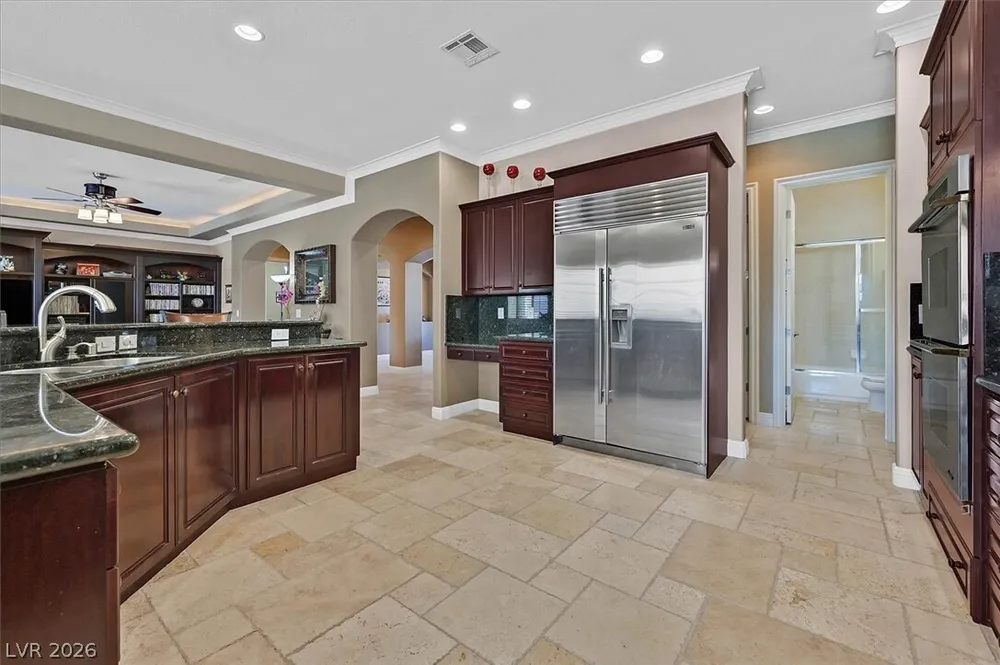 6345 Villa di Firenze Court, Las Vegas, NV 89118