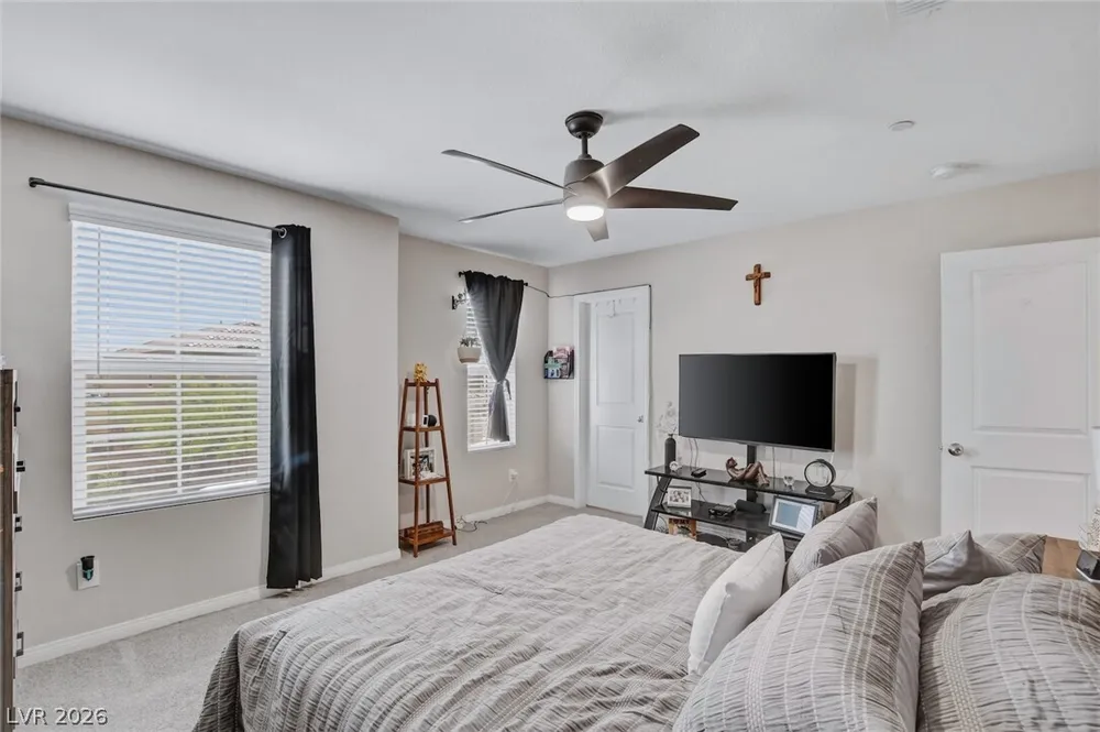 8494 Torozo Ave, Las Vegas, NV 89149