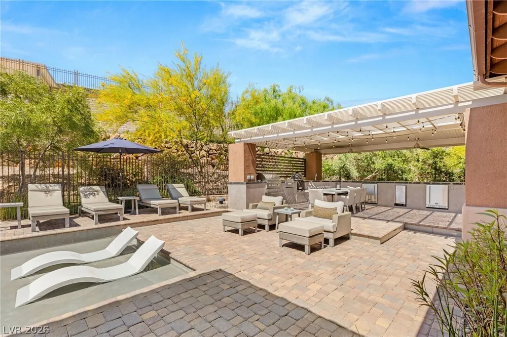 277 Lindura Ct, Las Vegas, NV 89138-4632