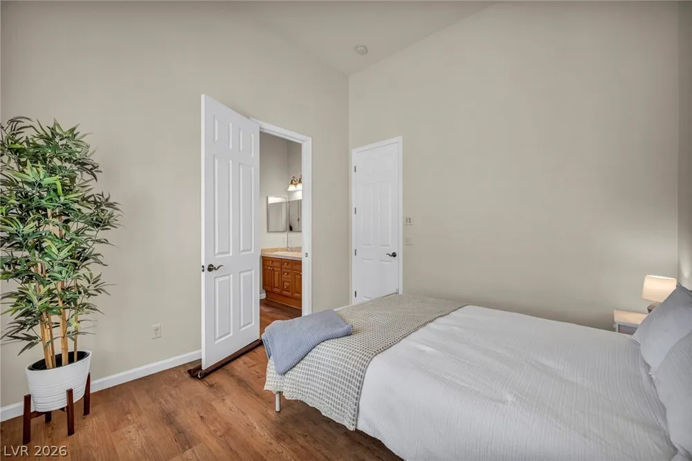 4528 West Velvet Crest Lane, Las Vegas, NV 89139
