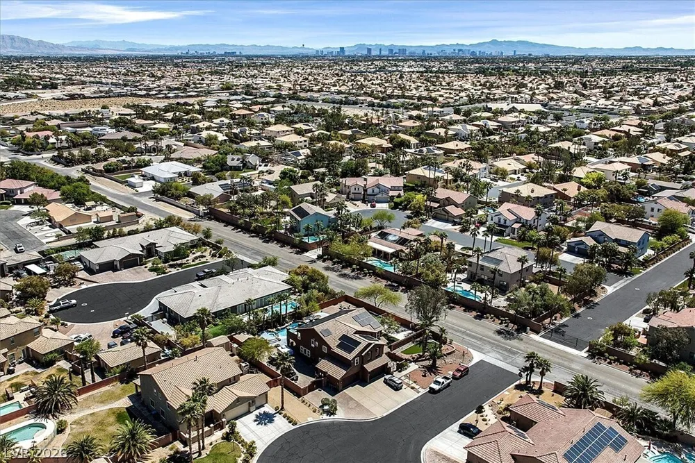 4200 Scott Peak Ct, Las Vegas, NV 89129