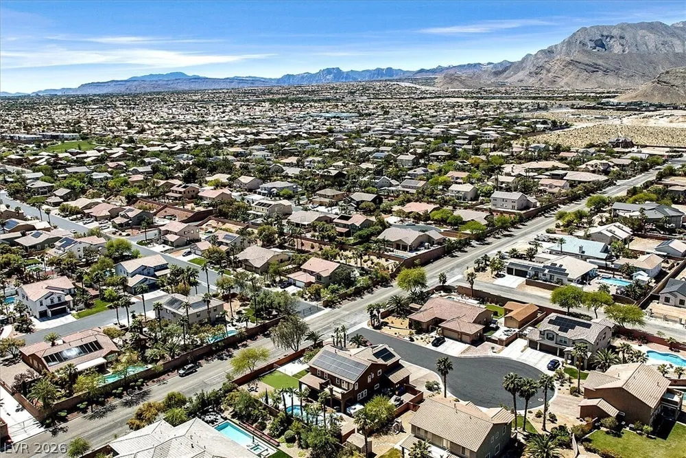 4200 Scott Peak Ct, Las Vegas, NV 89129