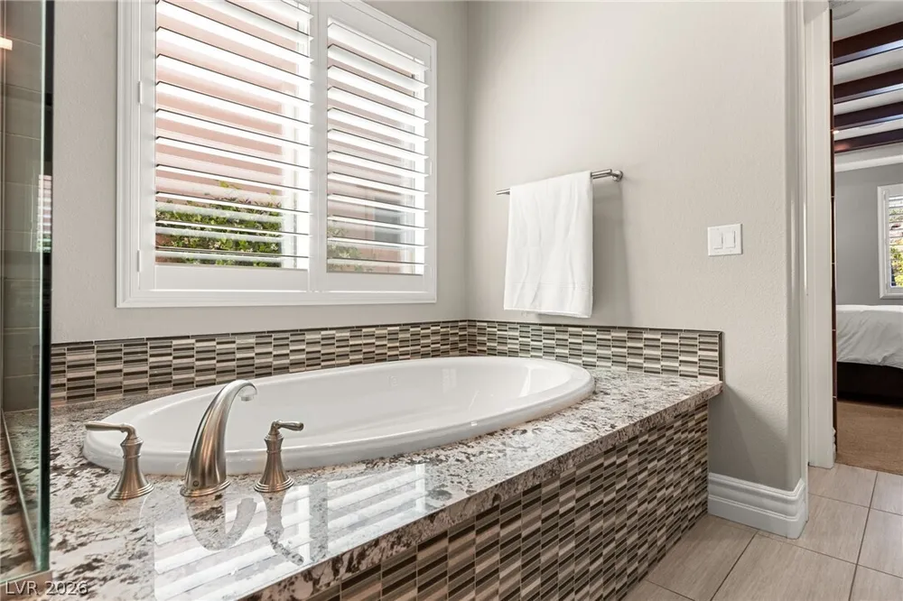 277 Lindura Ct, Las Vegas, NV 89138-4632
