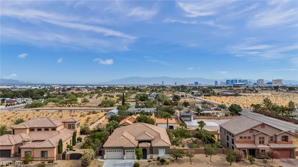 4528 West Velvet Crest Lane, Las Vegas, NV 89139