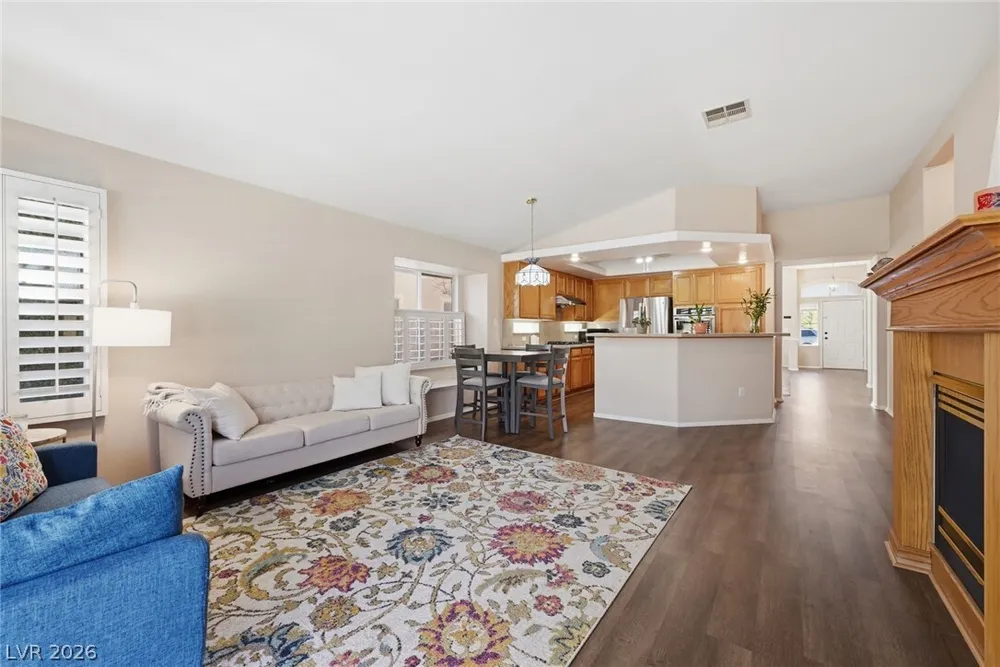 9416 Grenville Ave, Las Vegas, NV 89134-6205