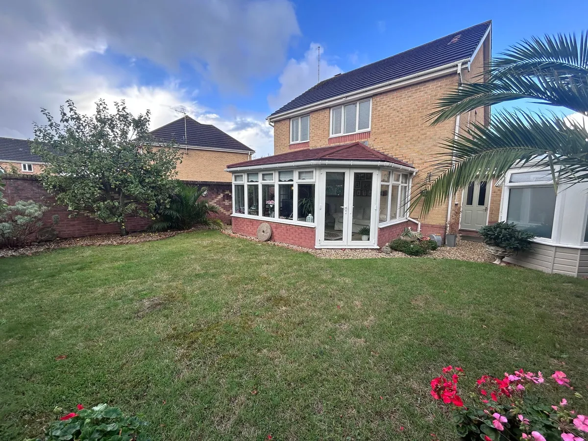 Rhoose, Barry, CF62